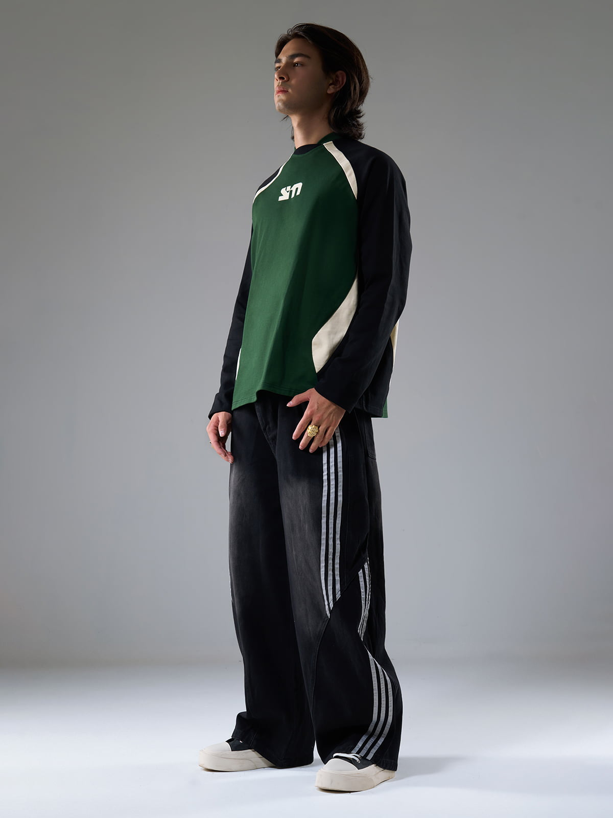 Striped Contrast Stitching Barrel Jeans Wide-Leg Diagonal Detail Relaxed Fit