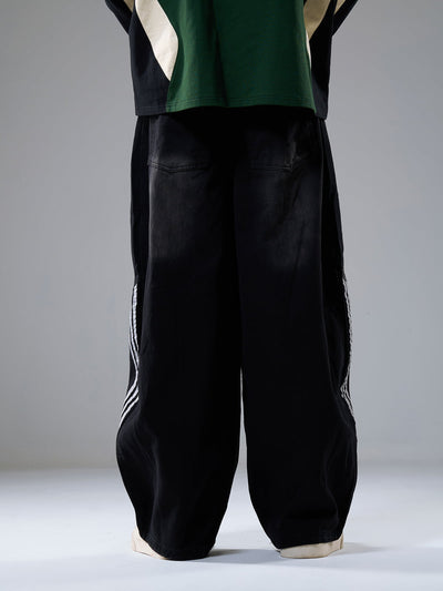 Striped Contrast Stitching Barrel Jeans Wide-Leg Diagonal Detail Relaxed Fit