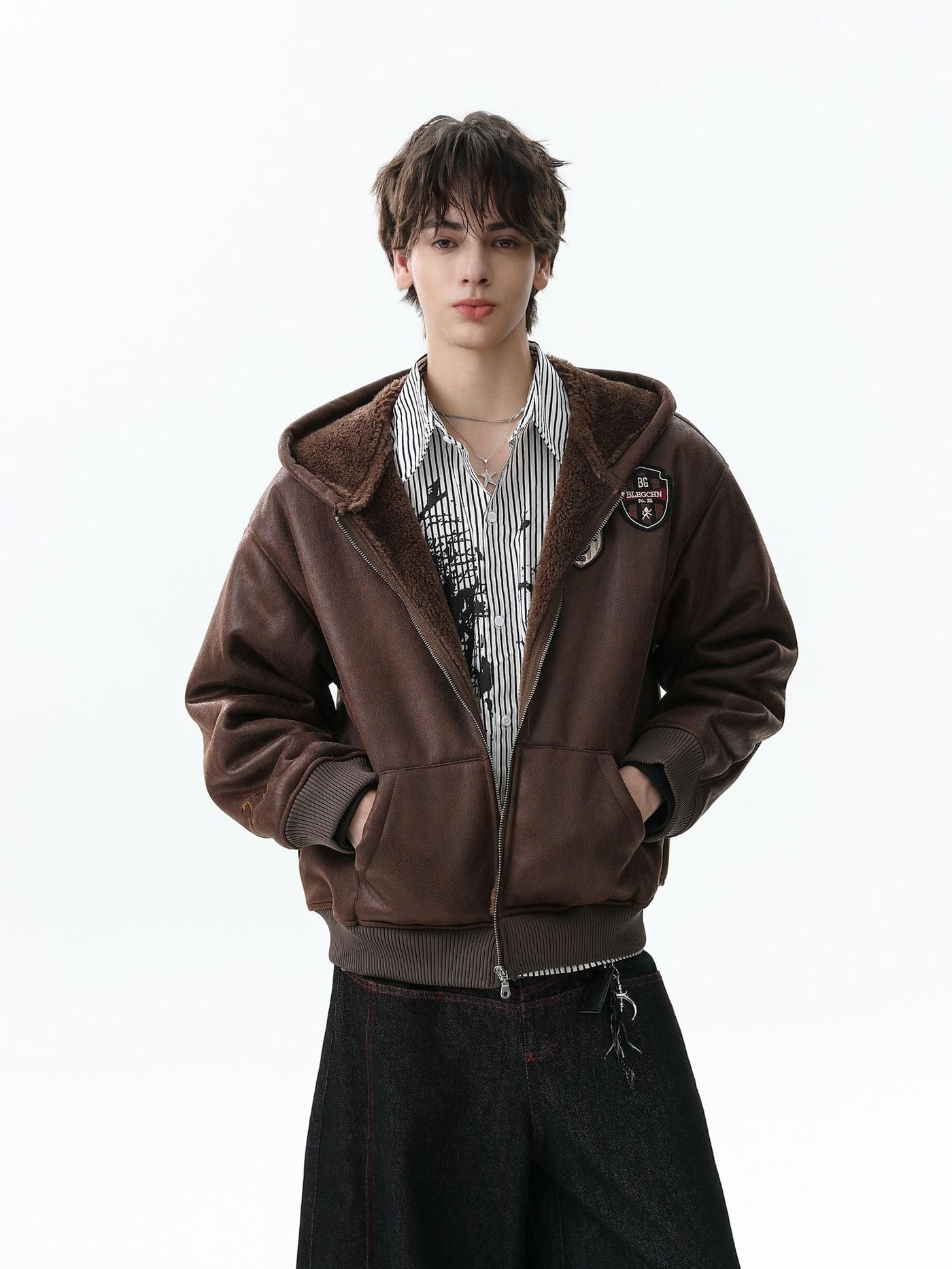 Vintage Skull-Embroidered Fleece-Lined Hooded Leather Bomber Jacket Distressed Badge