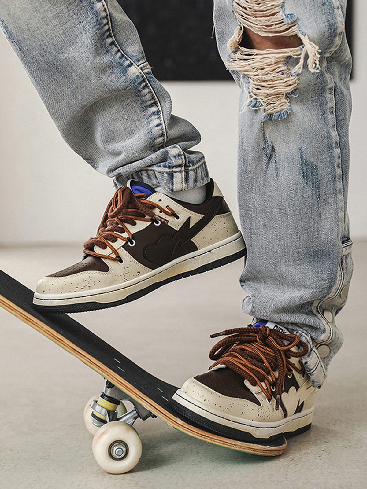 Chunky Leather Mesh Velcro Sneakers with Reflective Accents