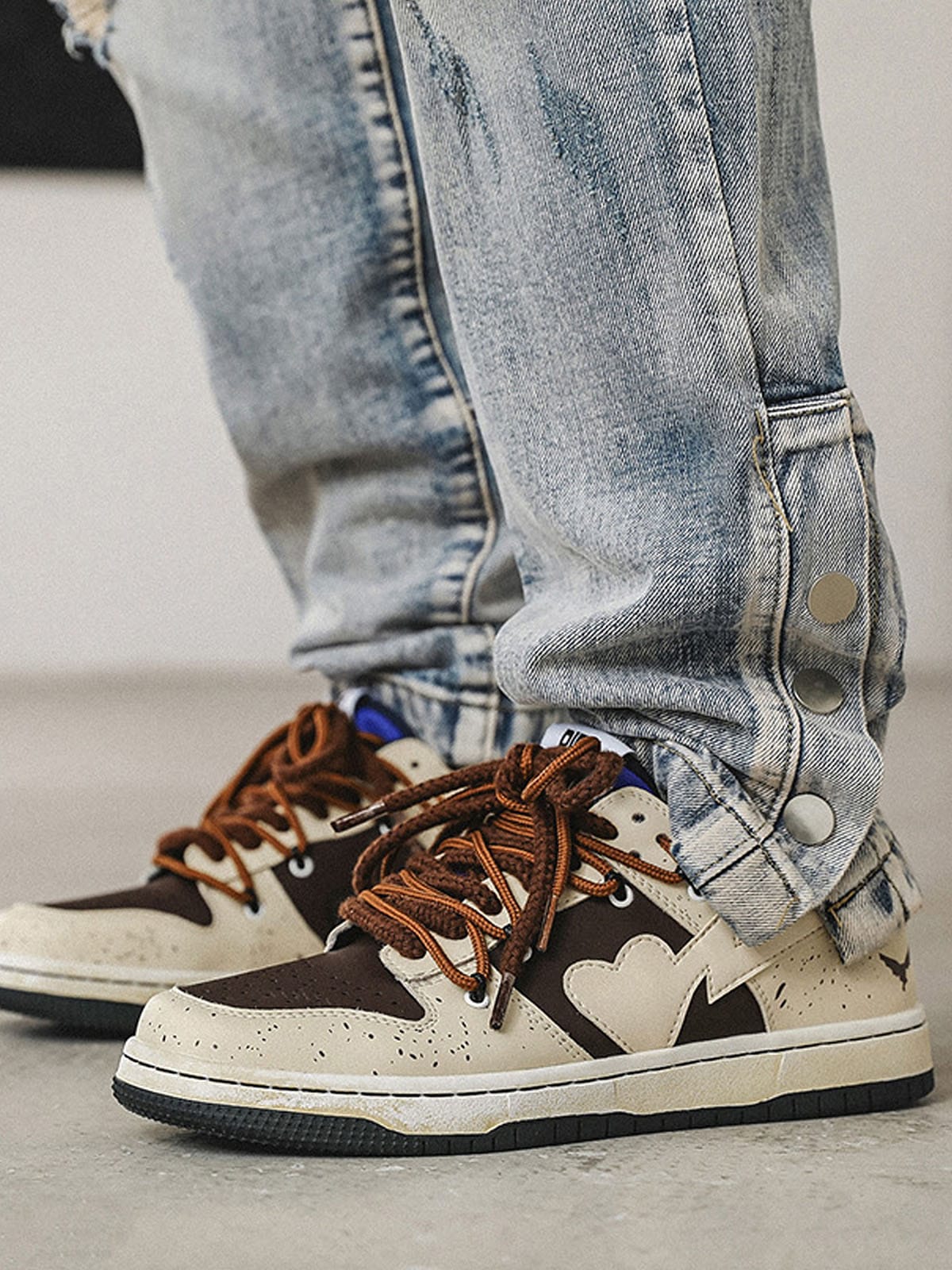 Chunky Leather Mesh Velcro Sneakers with Reflective Accents